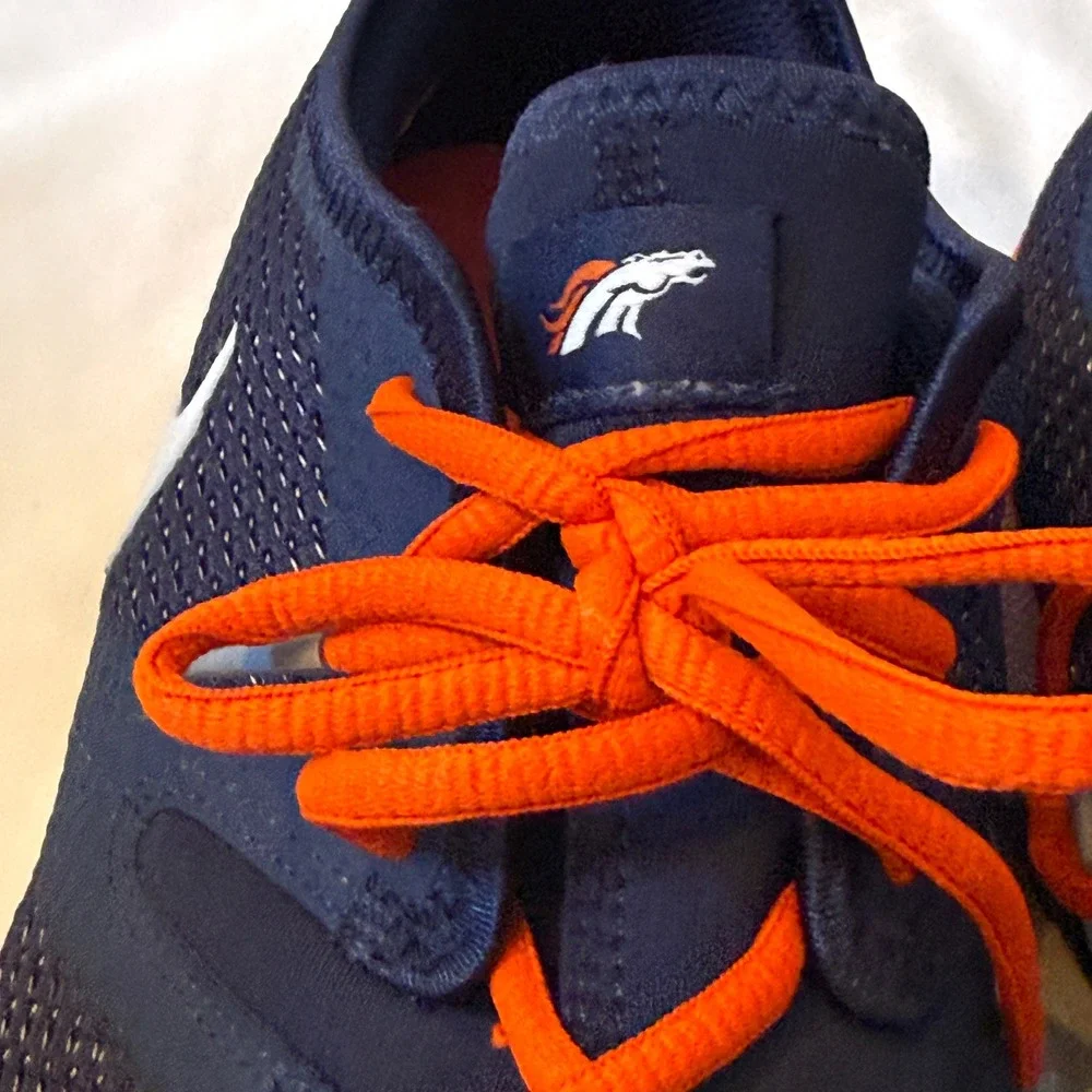 Nike Air Max Typha 2 Denver Broncos Navy Training Shoes AR0508-400 Mens 13